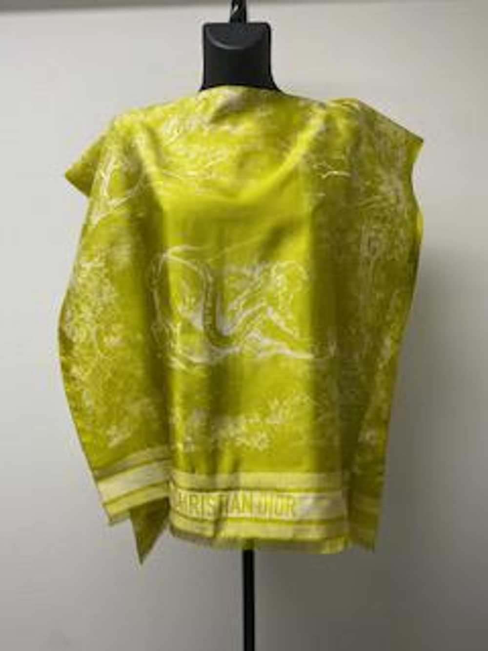 Christian Dior Yellow Silk Poncho - image 5