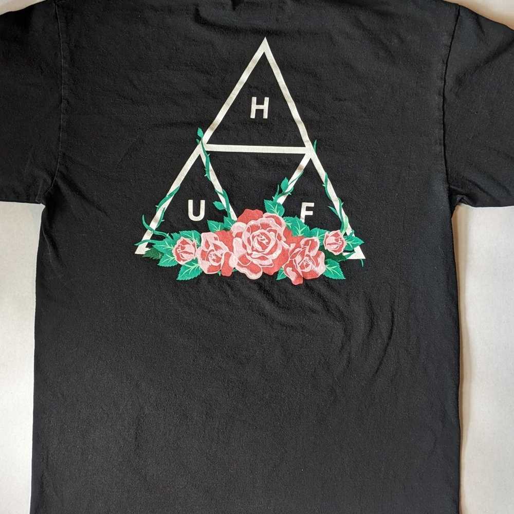 Y2K HUF Clothing Roses Solid Black T-shirt Size M… - image 5
