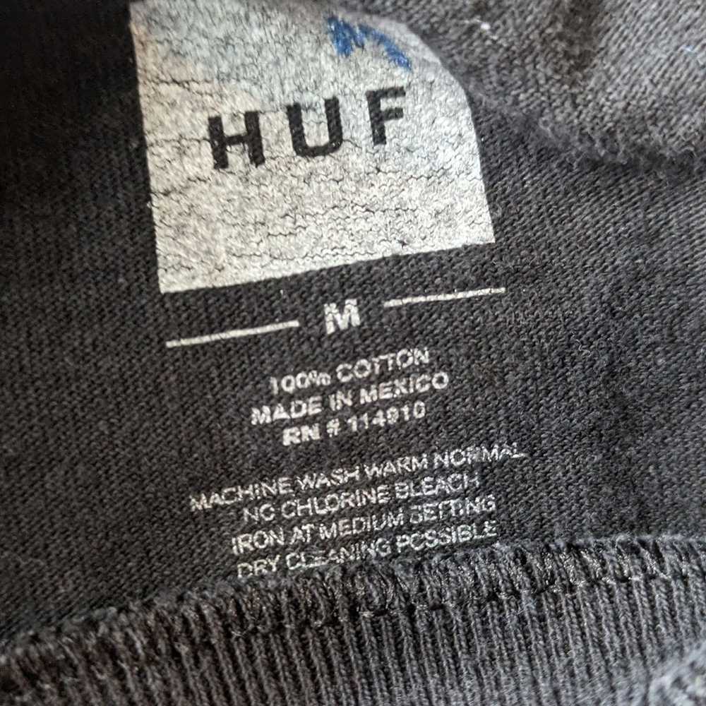Y2K HUF Clothing Roses Solid Black T-shirt Size M… - image 6