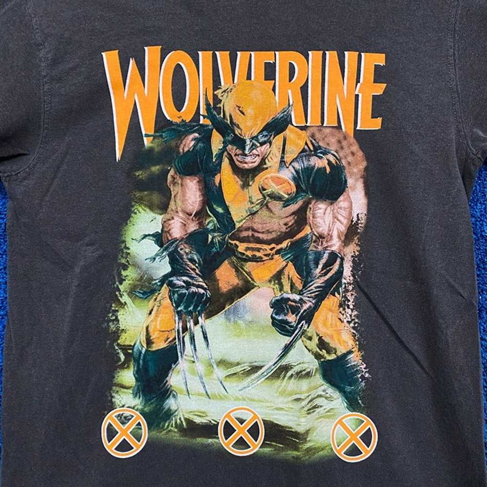 Marvel Wolverine T-shirt Size Medium - image 2