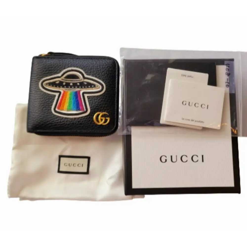 Gucci Leather wallet - image 11