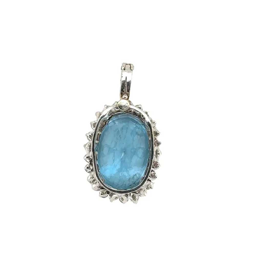 36 Carat Oval Blue Topaz Gemstone Diamond 18 Kara… - image 3