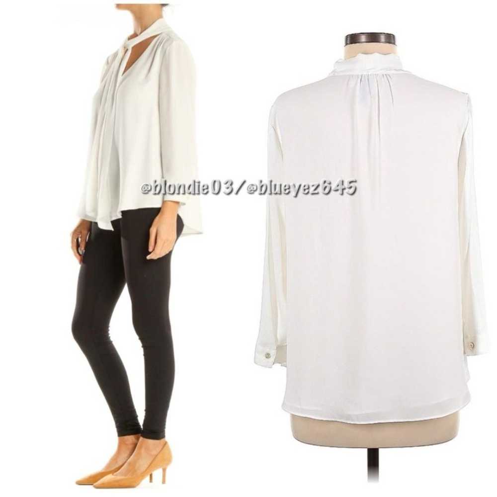 Anthropologie HD in Paris white bow blouse US6 - image 2