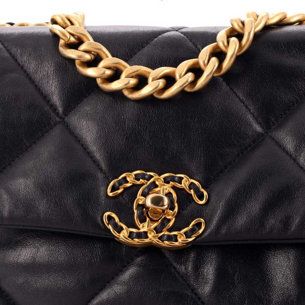 Chanel Leather crossbody bag - image 7