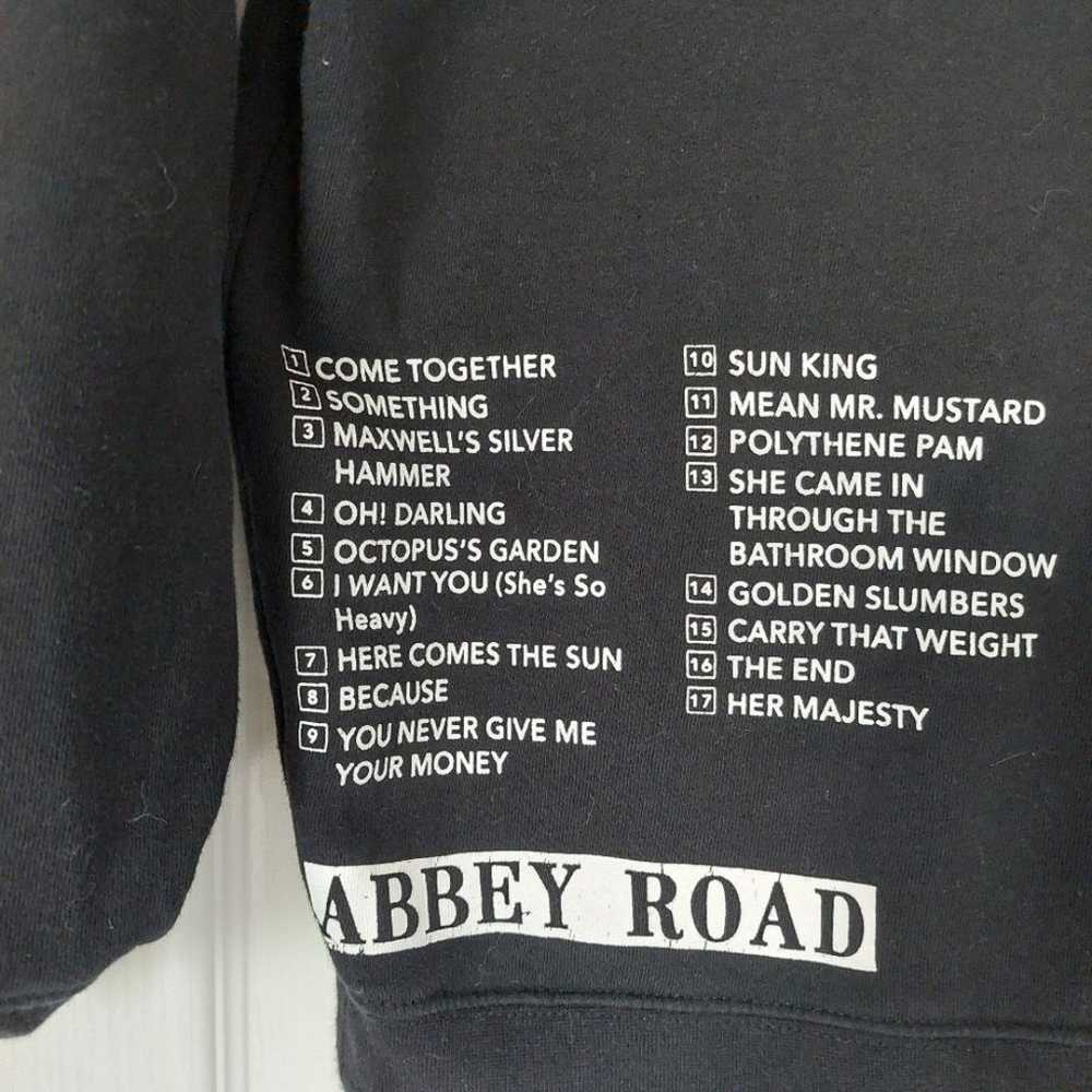 HardRock Cafe X Beatles Abby Road Hoodie Limited … - image 5