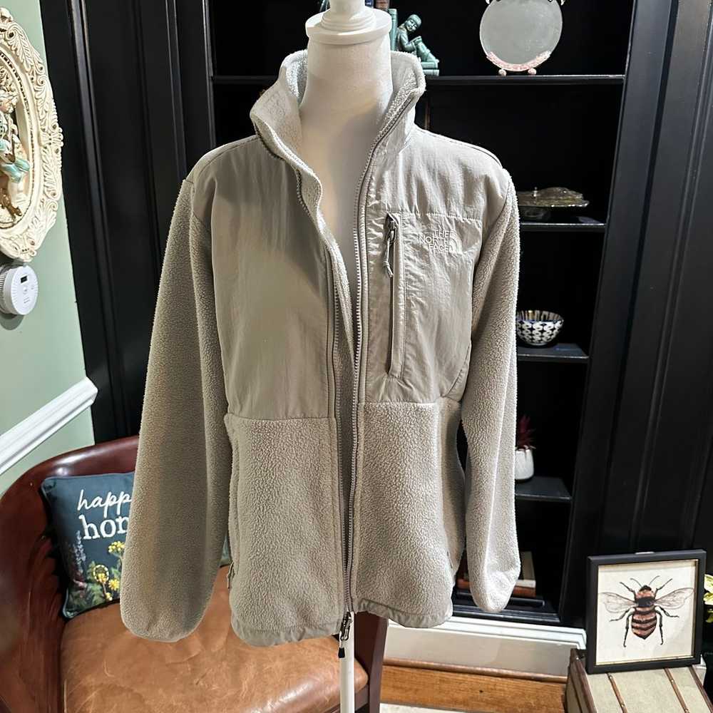 The North Face Light Gray Jacket Size M - image 11