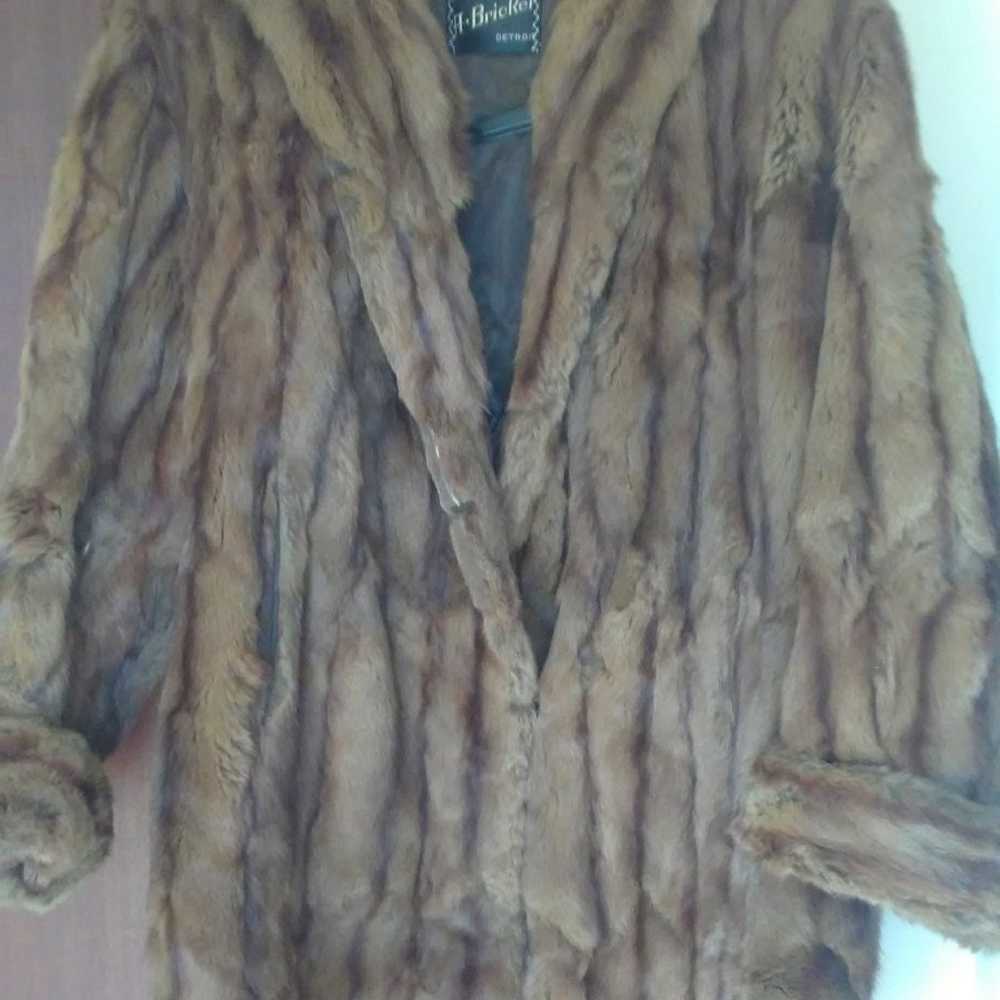 Fur coat - image 3
