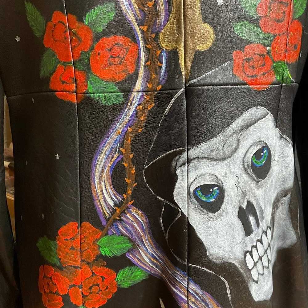 Handpainted art leather trench coat - image 3