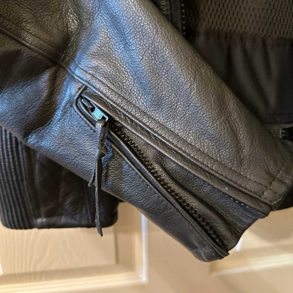 Harley Davidson Women’s leather jacket - image 5