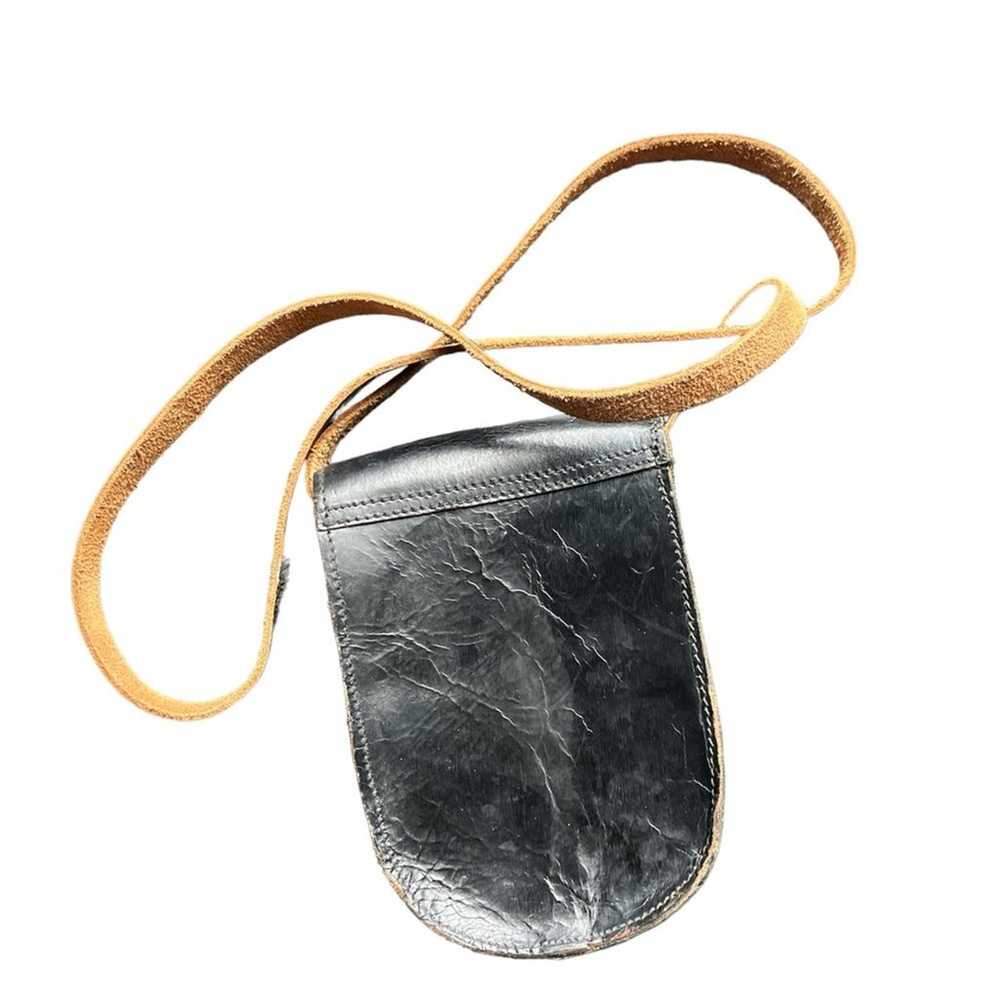 Vintage Handmade Black Tooled Leather Camera Cros… - image 2