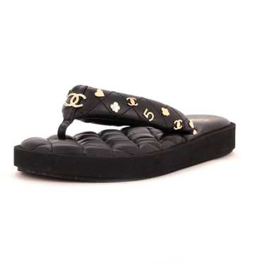 CHANEL Women's Charm Padded Thong Sandals Quilted 