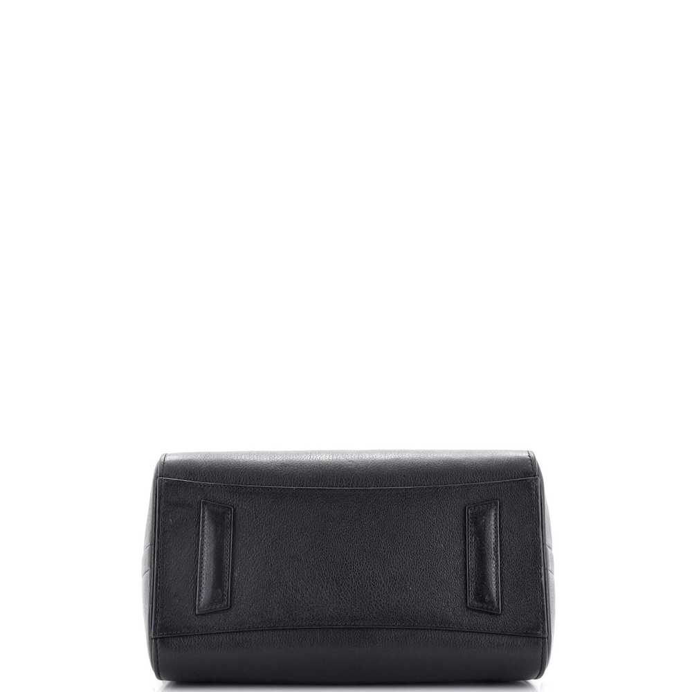 GIVENCHY Antigona Bag Leather Small - image 4