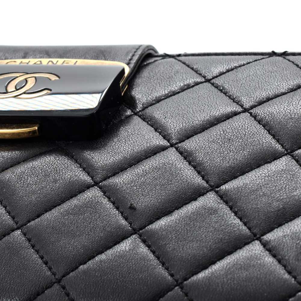 CHANEL Beauty Lock Clutch Quilted Sheepskin - image 8