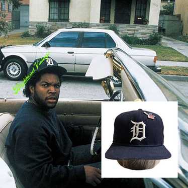 Hat × Sports Specialties × Vintage Detroit Tigers… - image 1