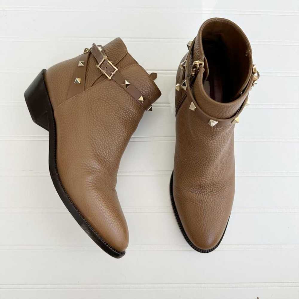 Valentino Garavani Rockstud leather ankle boots - image 2