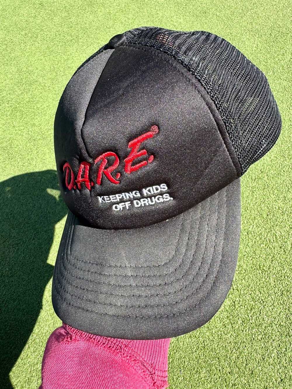 D.A.R.E × Trucker Hat × Vintage Vintage DARE Drug… - image 4