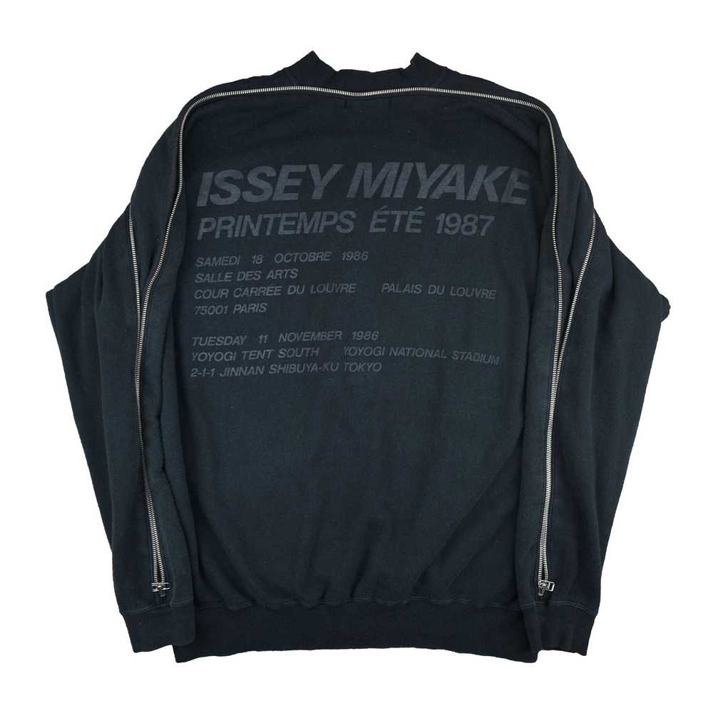 Issey Miyake AW87 Staff Backzip Sweater - image 1