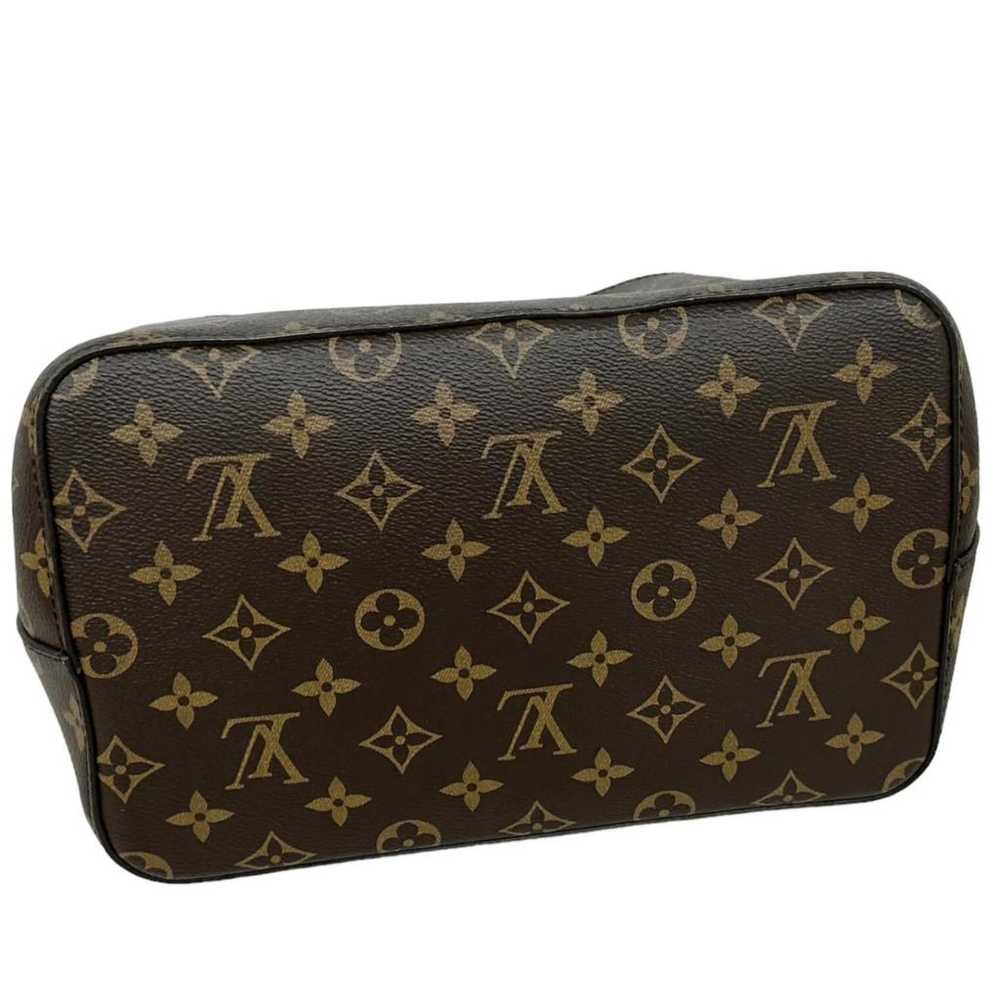 Louis Vuitton NéoNoé leather handbag - image 7