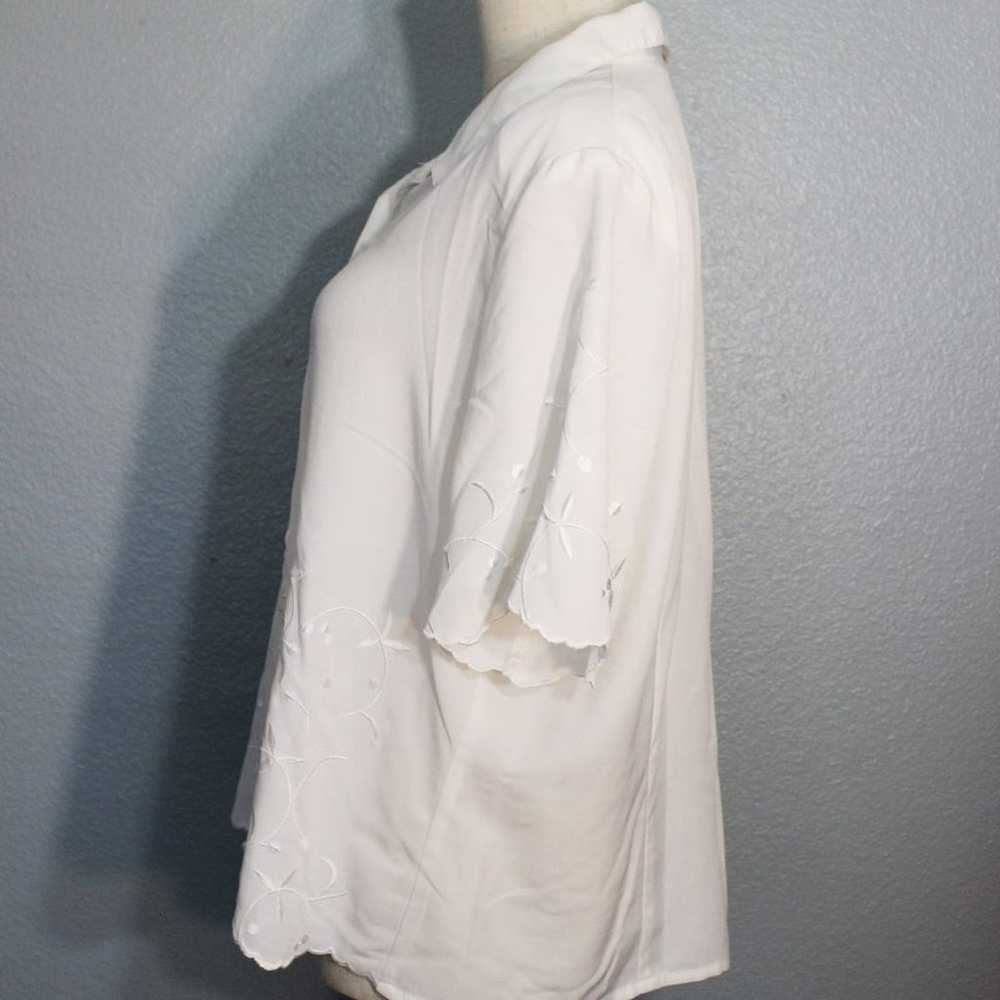 Vintage 80s White Embroidered Button-down Blouse … - image 5