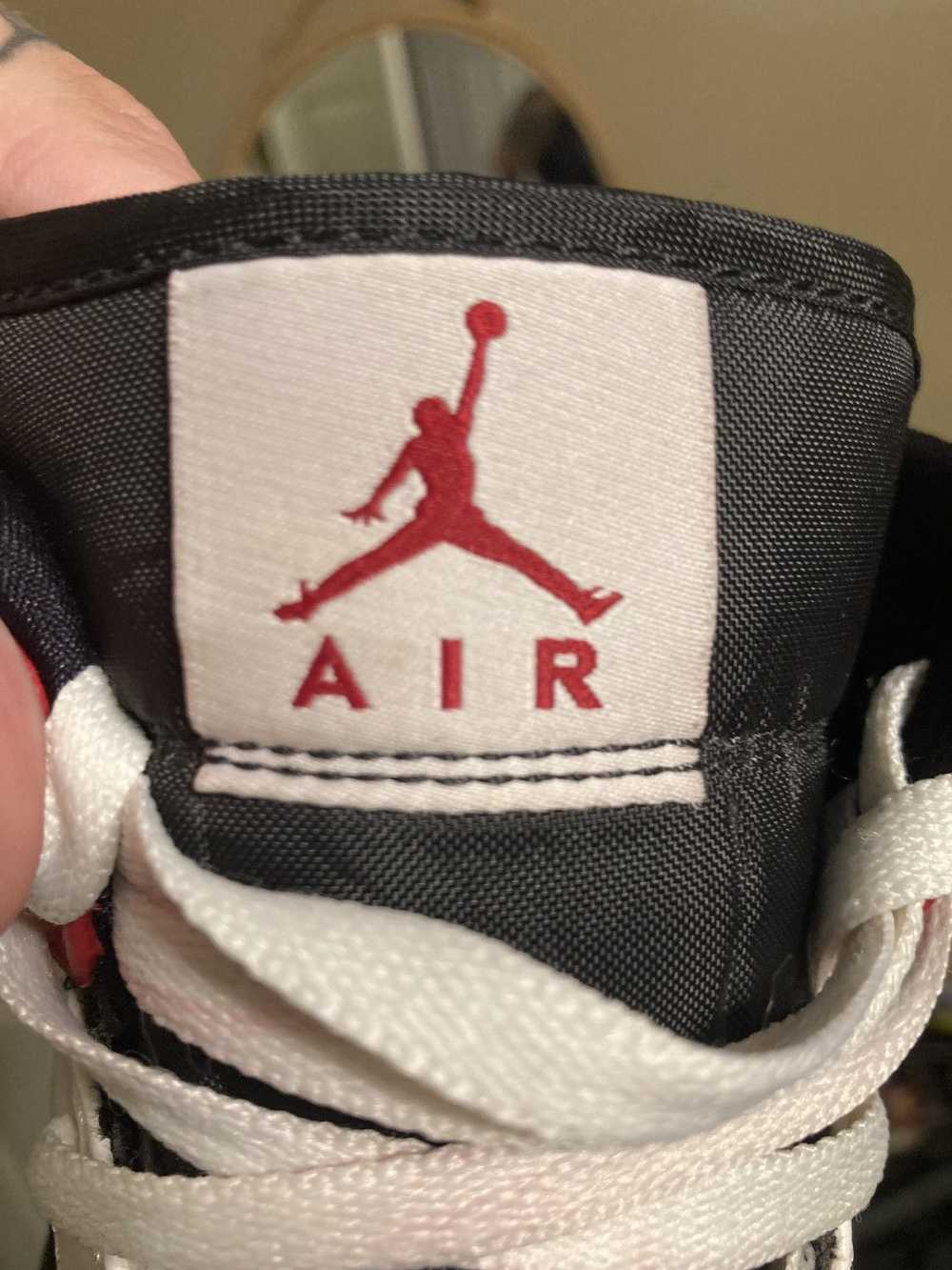 Jordan Brand × Nike Jordan 1 Mid - image 4