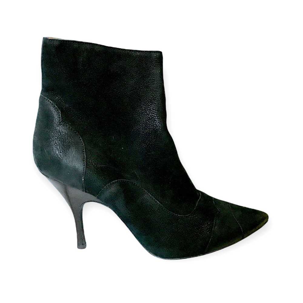 Lanvin Lanvin black leather ankle booties. Size 3… - image 1