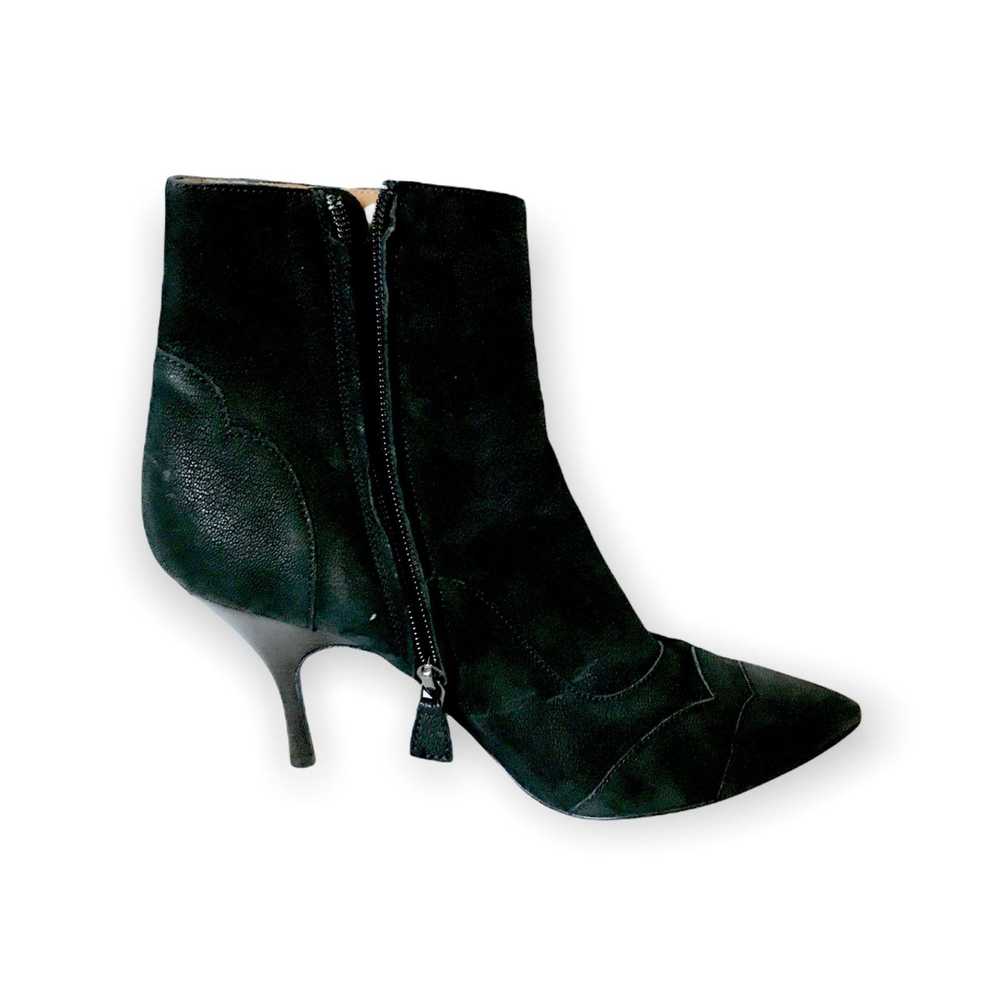 Lanvin Lanvin black leather ankle booties. Size 3… - image 3