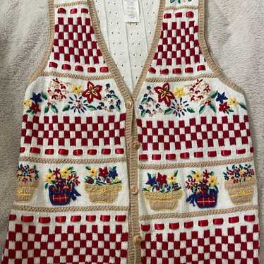 PERFECT Vintage Hand Embroidered Basket Sweater