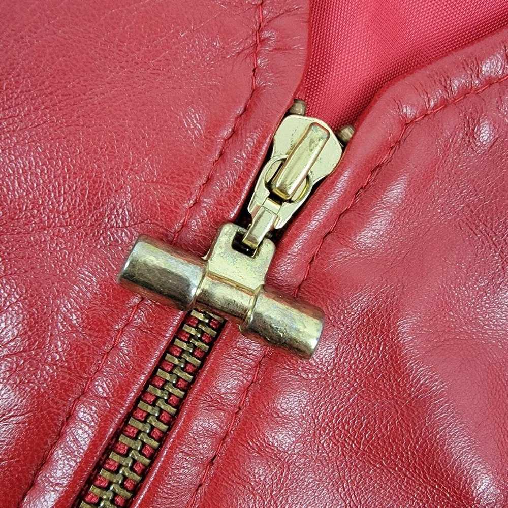 Vakko Red Leather Vest Womens Size Medium Gold Zi… - image 4