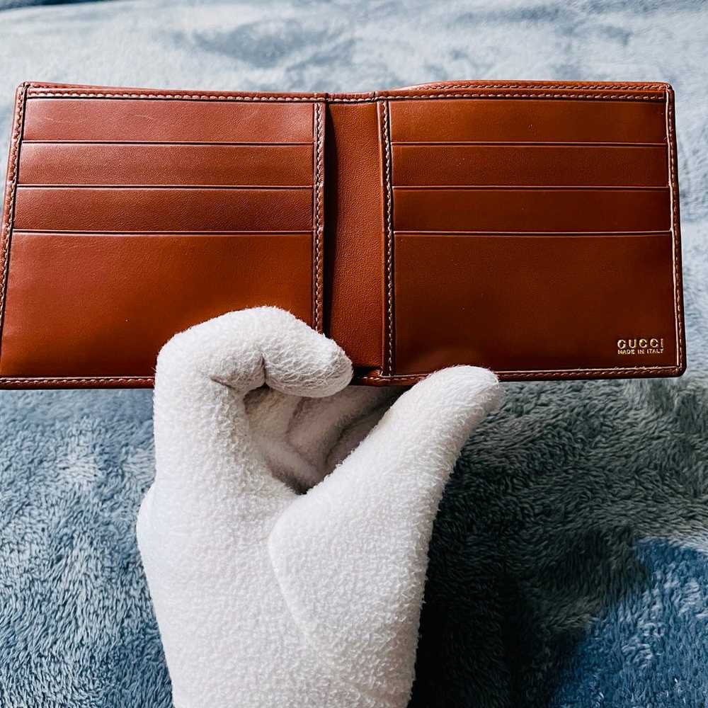 AUTHENTIC Gucci Mens Vintage Leather Wallet Light… - image 6
