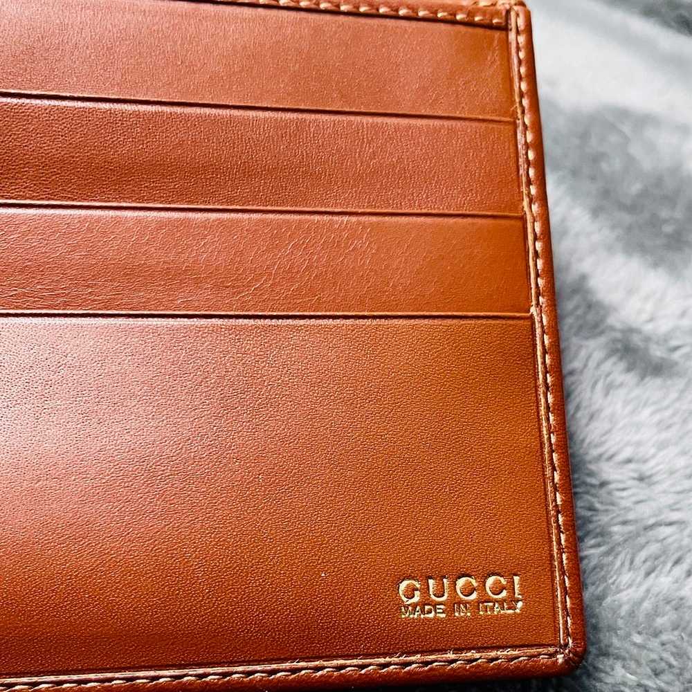 AUTHENTIC Gucci Mens Vintage Leather Wallet Light… - image 9