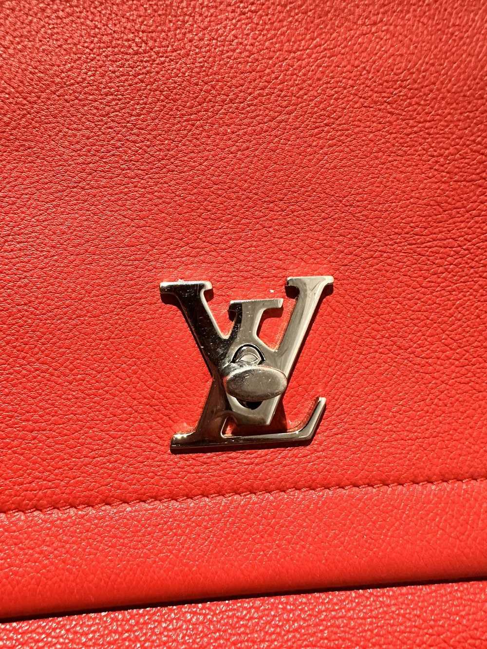 Louis Vuitton Louis Vuitton Red 2 Me Lock - image 12