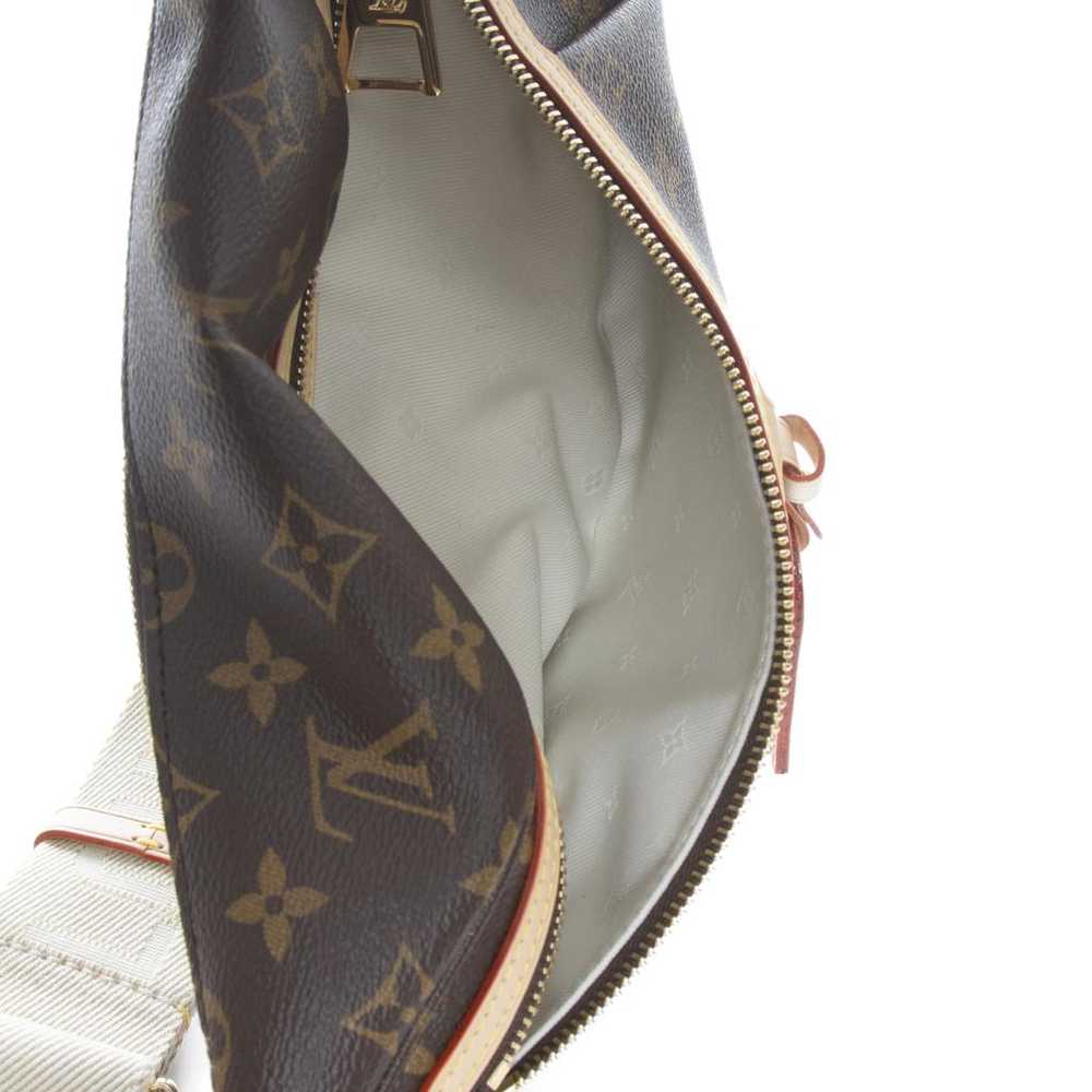Louis Vuitton Bum Bag / Sac Ceinture leather hand… - image 6