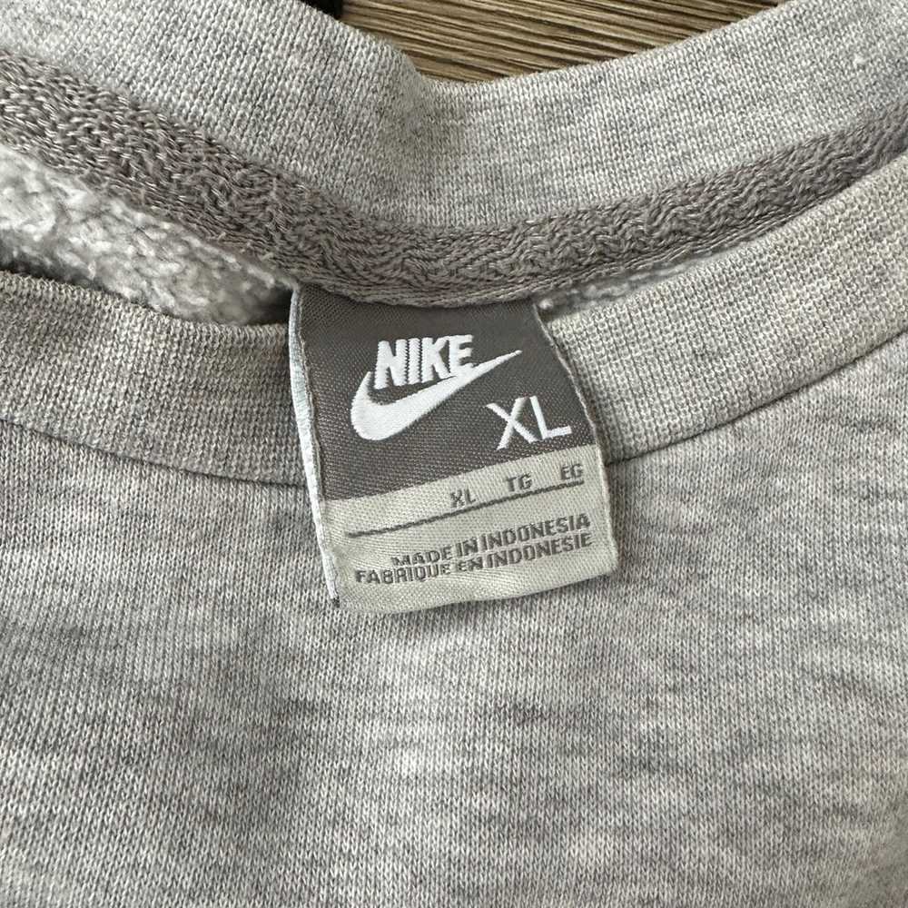 vintage Nike sweatshirt - image 3