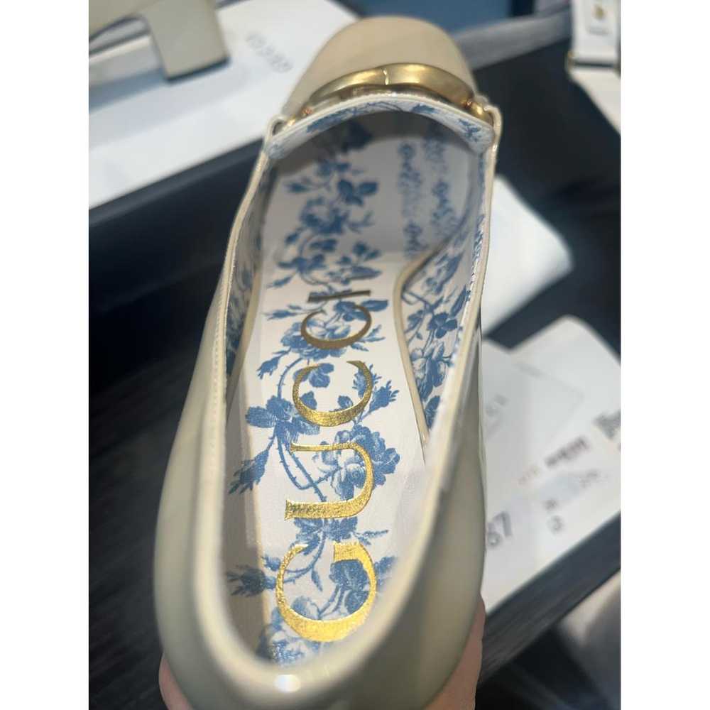 Gucci Malaga patent leather heels - image 9