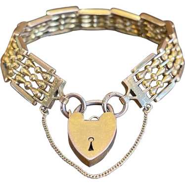 Antique Victorian 9k Gold Gate Bracelet with Hear… - image 1