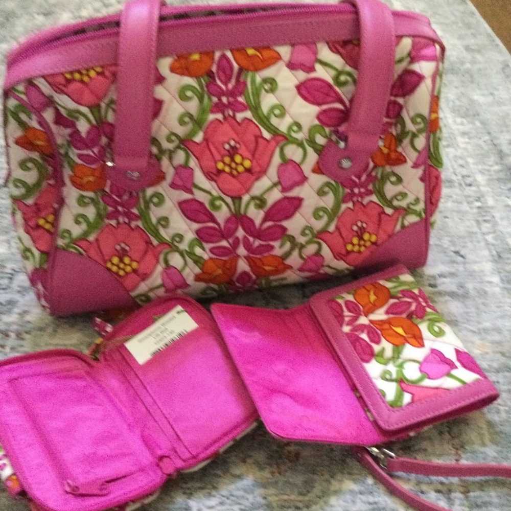 VERA BRADLEY pink Floral Handbag - image 2