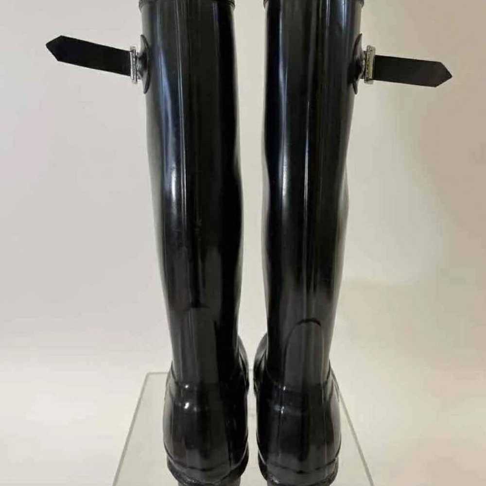 Hunter Women's Rain Boots Size W 6 Black or M 5 - image 4