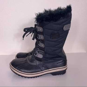Sorel Black Leather Lace Up Fur Lined Winter Boots - image 1