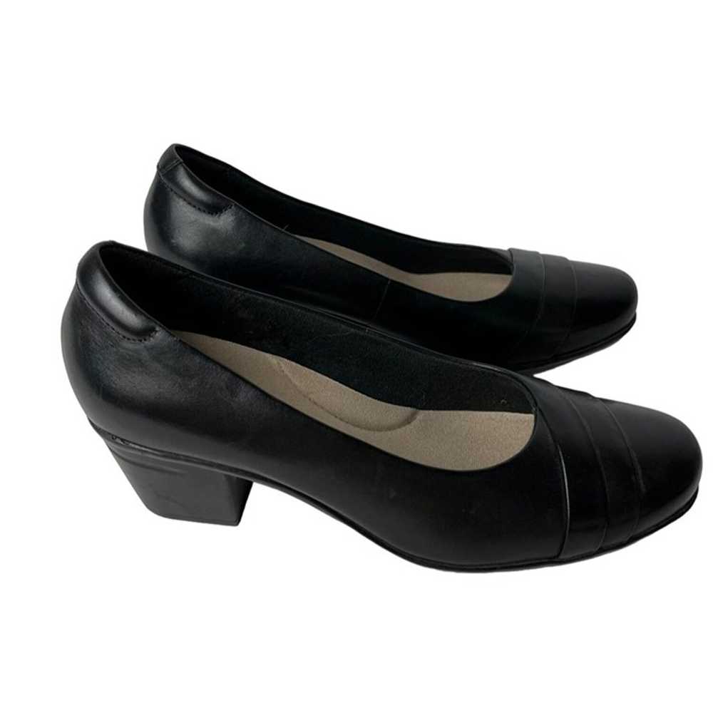 Clarks Collection Black Leather Pumps, Women's Si… - image 3