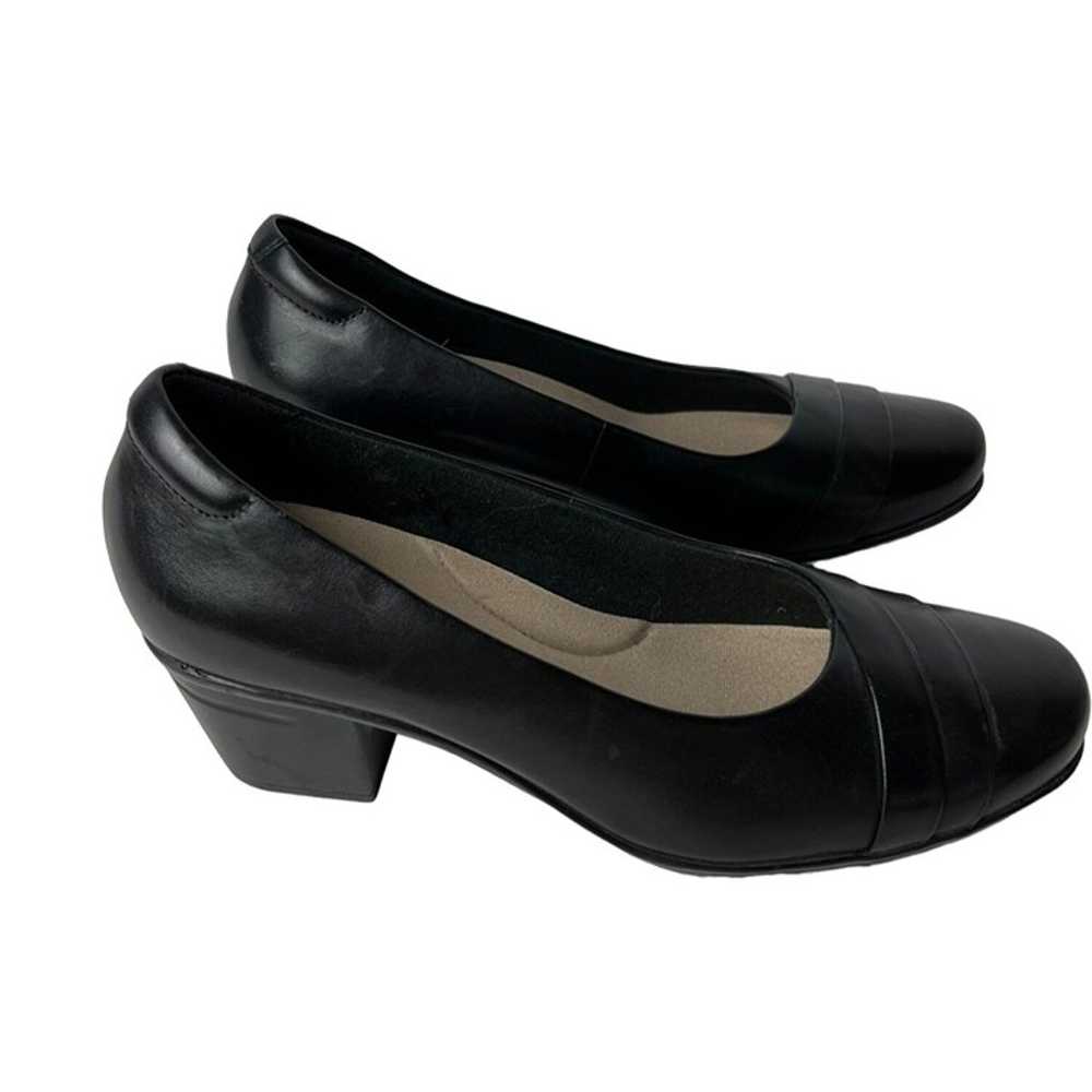 Clarks Collection Black Leather Pumps, Women's Si… - image 4