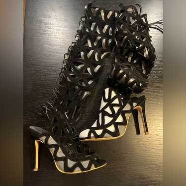 Catwalk Collection NWT Black Gladiator Heels size 