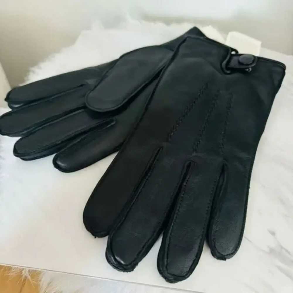 Ugg Leather gloves - image 3