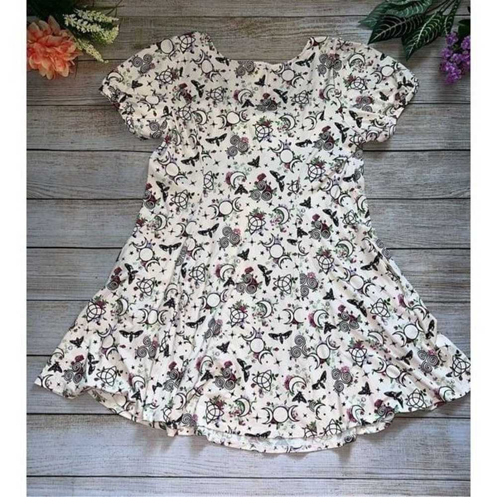 Witchy Florals Empire Dress Size Lg - image 3