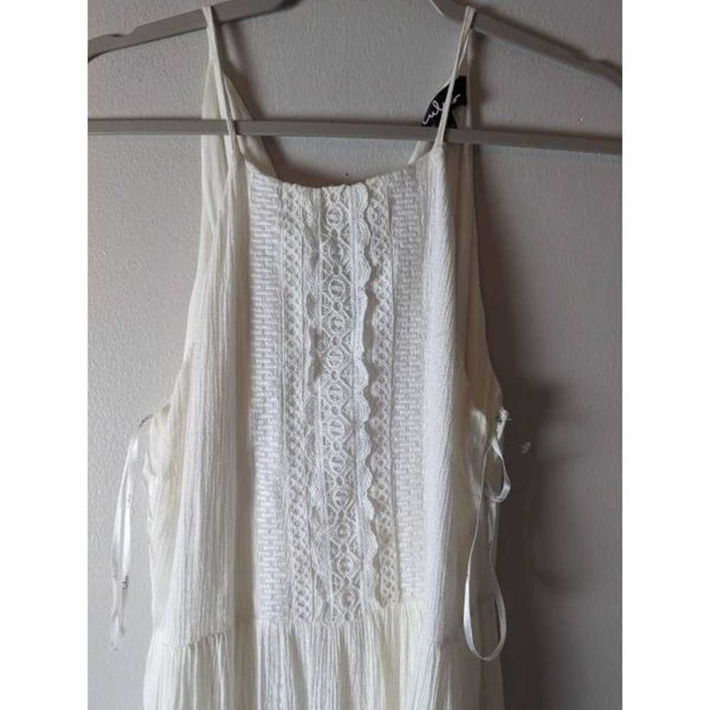 LULU'S Embroidered White Maxi Dress Size Small - image 4