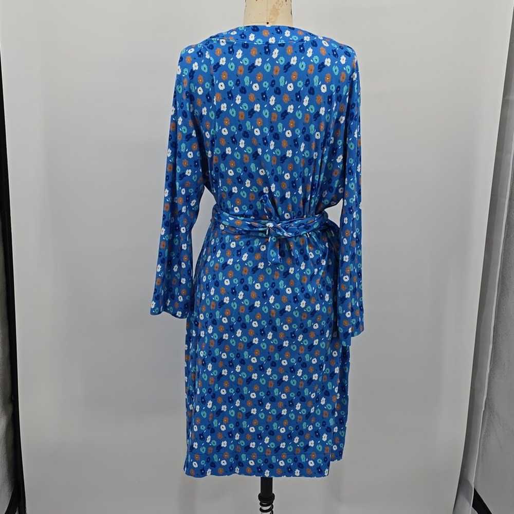 Tucker Blue Floral Jersey Wrap Dress Size L - image 4