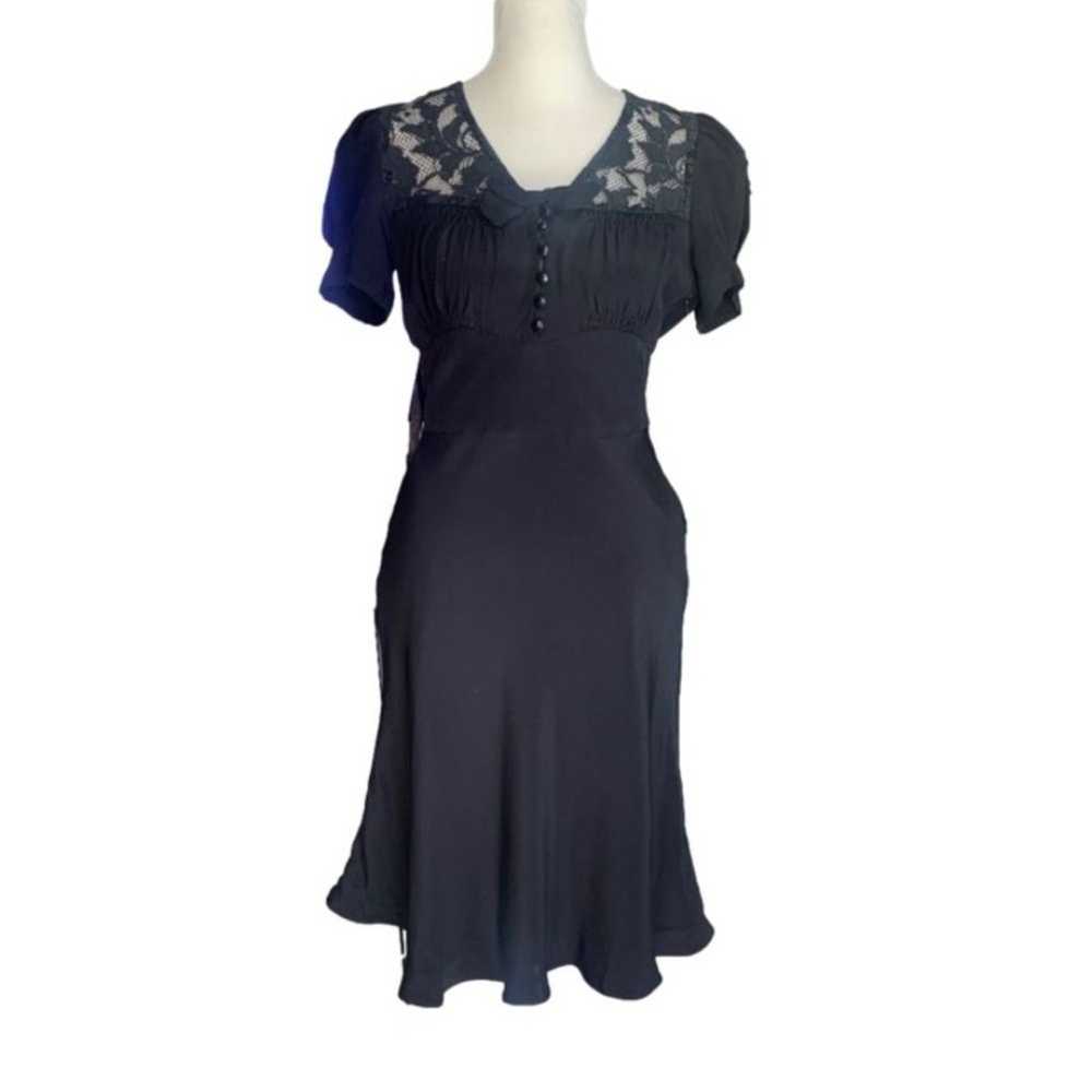 Betsey Johnson Black Silk Floral Lace Short Sleev… - image 1