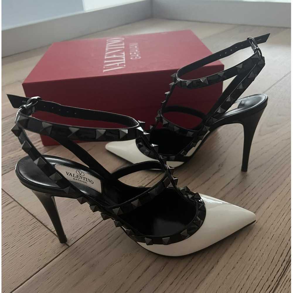 Valentino Garavani Rockstud leather heels - image 6