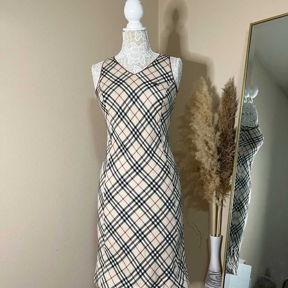 Burberry maxi length dress - image 12