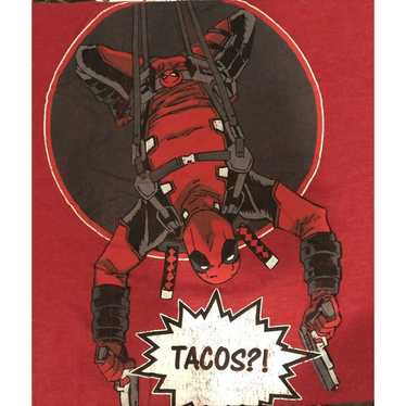 Marvel Deadpool T-Shirt Men's XL Red Tacos - image 1
