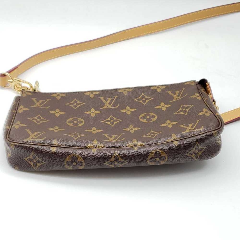 Louis Vuitton Pochette Accessoire leather handbag - image 11